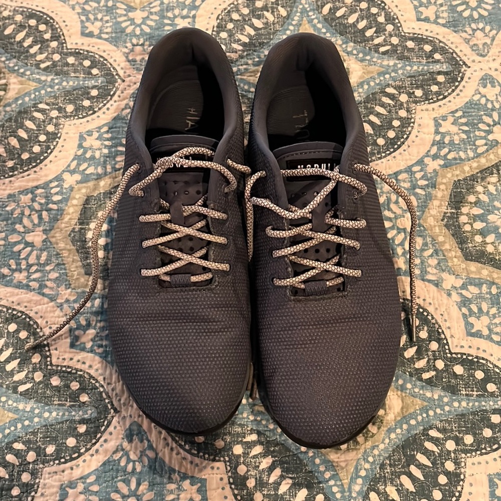 Size 11 like new men’s Nobull blue/gray trainers